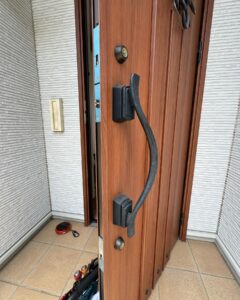 前橋市のお客様宅の玄関ドア